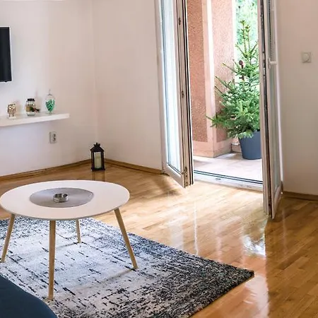 Apartament Ap Near Center Park