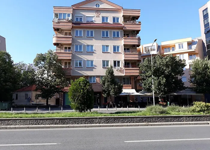 Apartment Ap Near Center Park *